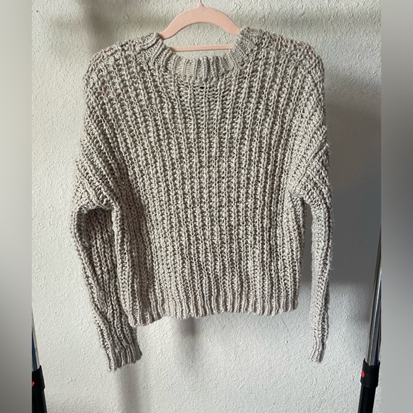 FOREVER 21 knit sweater - Picture 3 of 3
